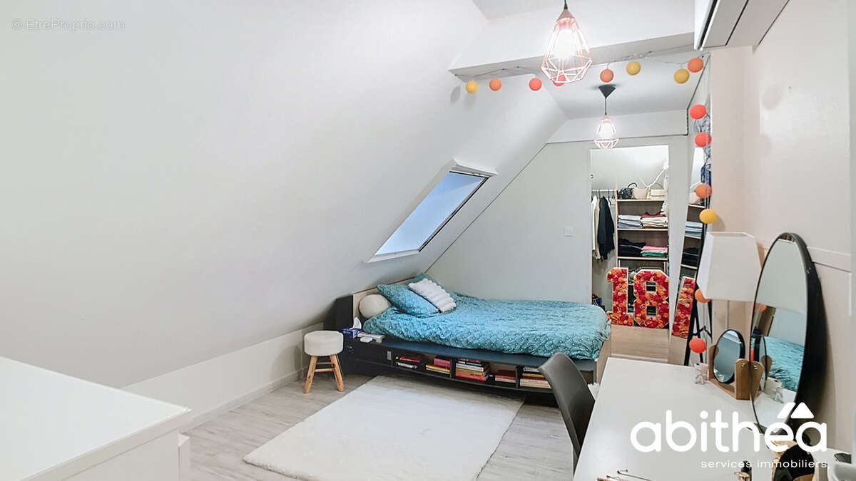 Maison à LAUBRESSEL