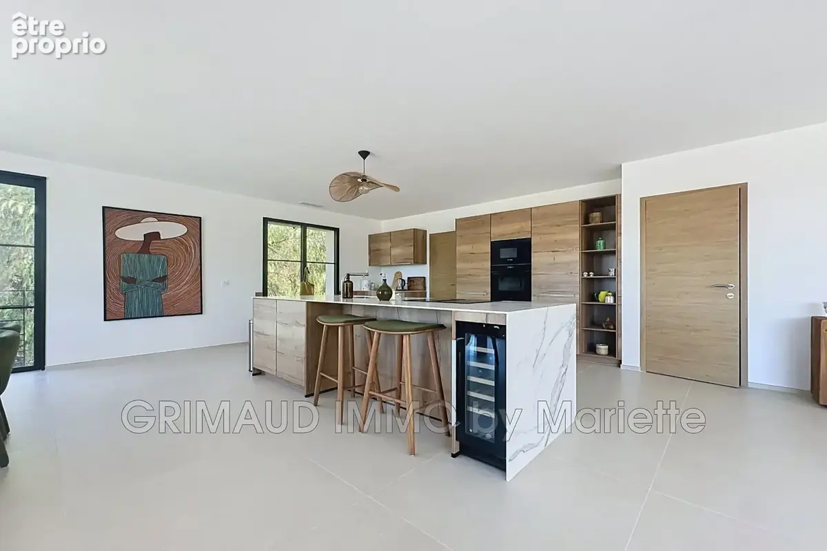 Maison 255 m² à Gassin  - photo 5