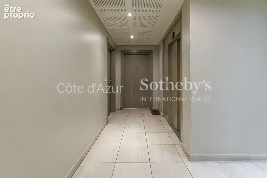 Nice quartier du Port, appartement avec grande terrasse rue Papon - photo 18