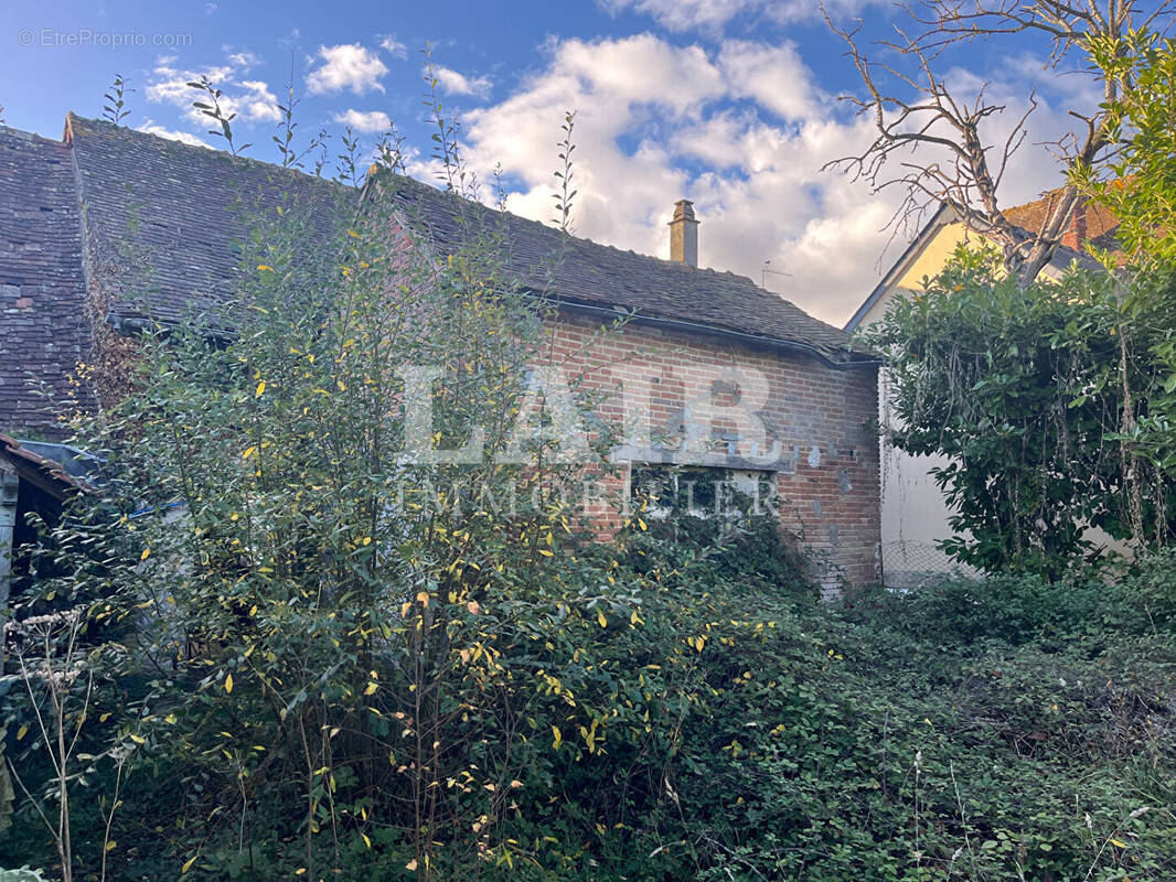 Appartement à LE MELE-SUR-SARTHE