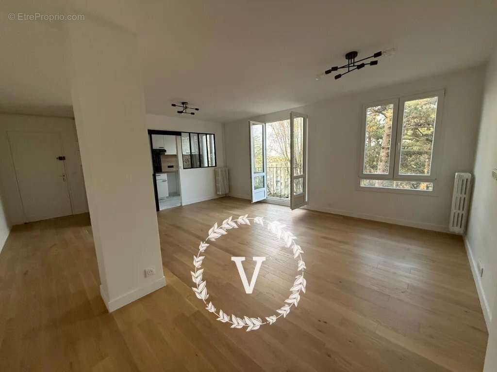 Appartement à RUEIL-MALMAISON