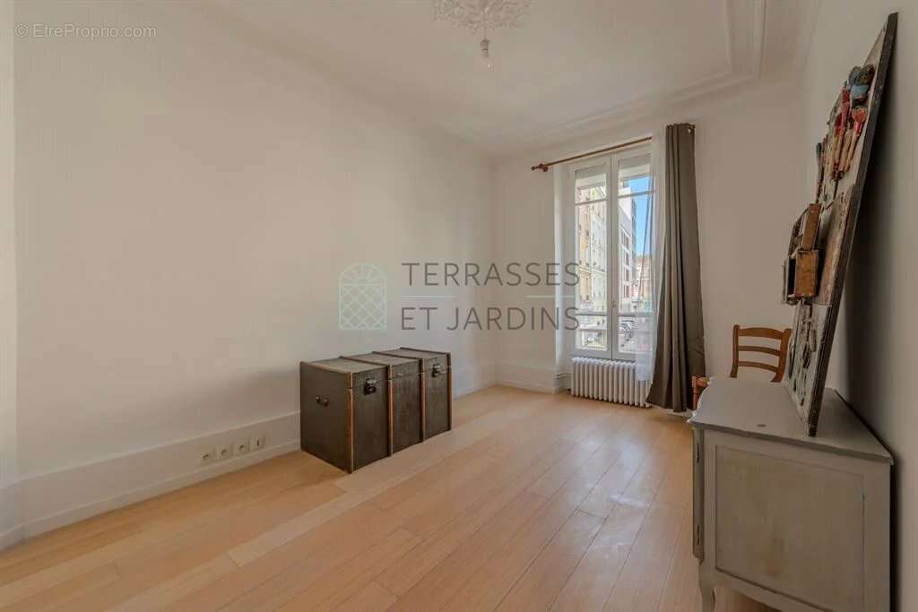 Appartement à SAINT-DENIS