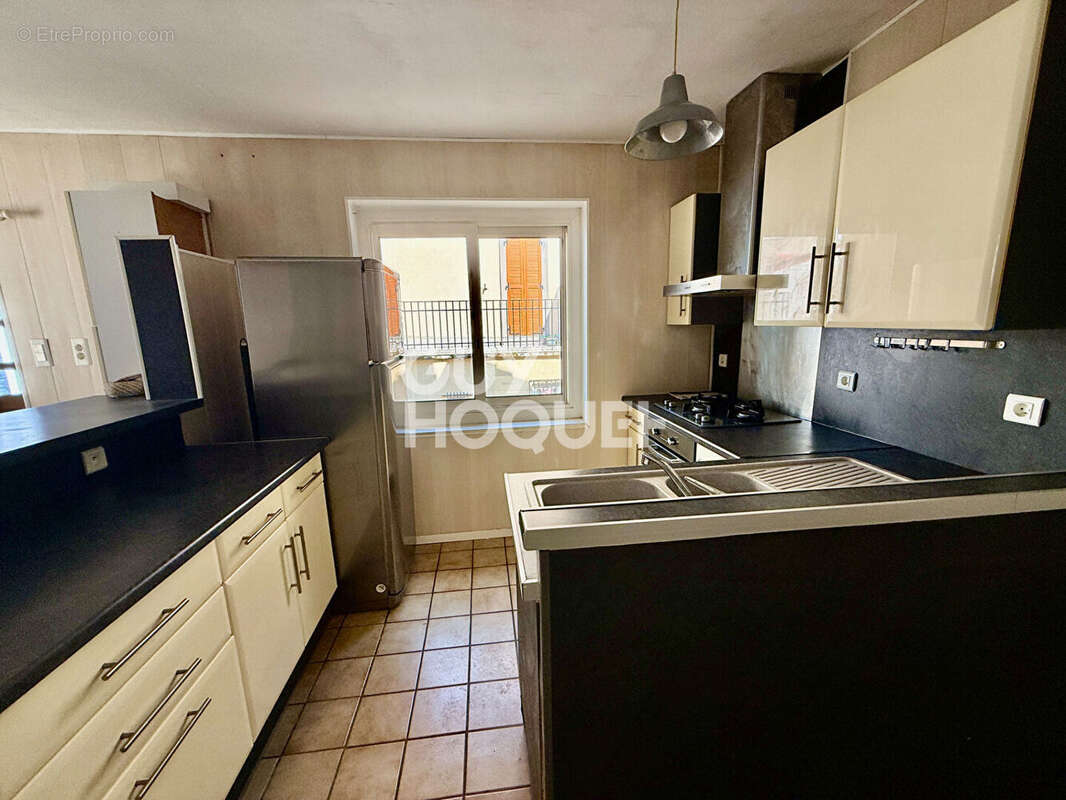 CEBAZAT - Maison de bourg 92 m2, terrasse et garage - photo 3