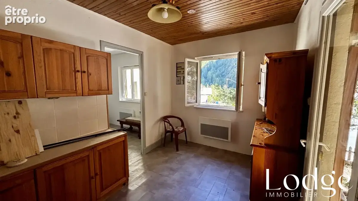 Appartement 2 pièces 25 m² à vendre à Saint-Martin-De-Queyrieres (05120) - photo 6