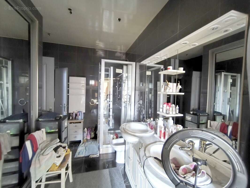 Appartement à BEZIERS