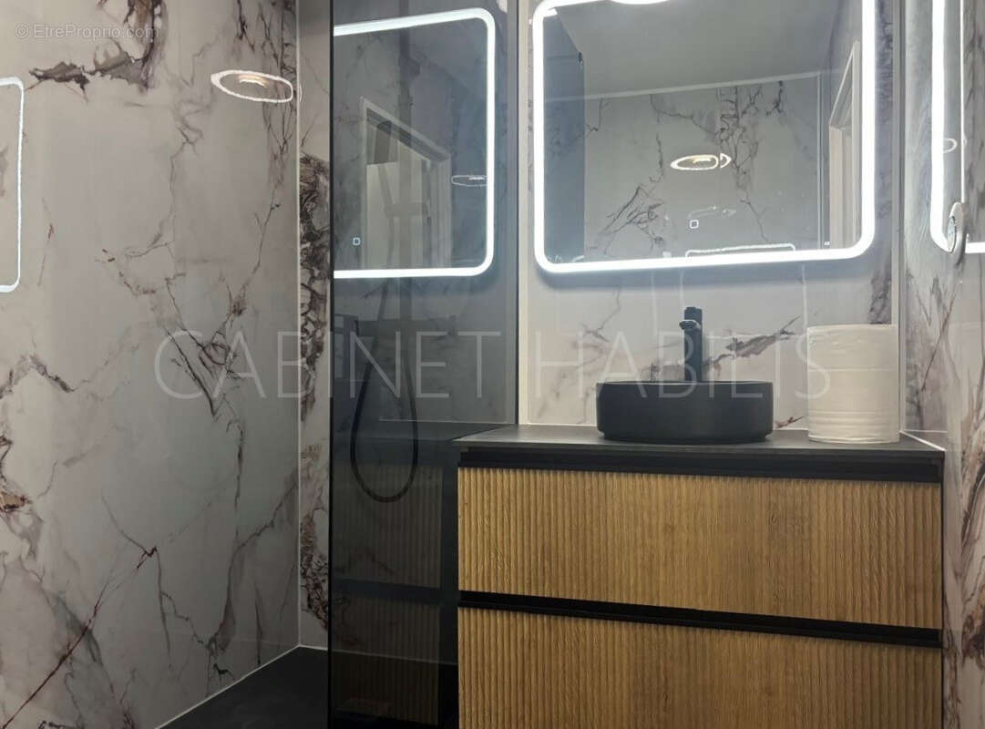 Appartement à SAINT-DENIS