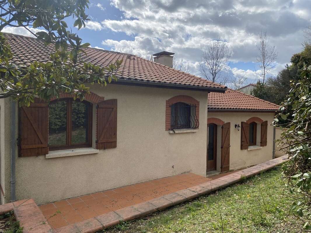 Maison à DREMIL-LAFAGE