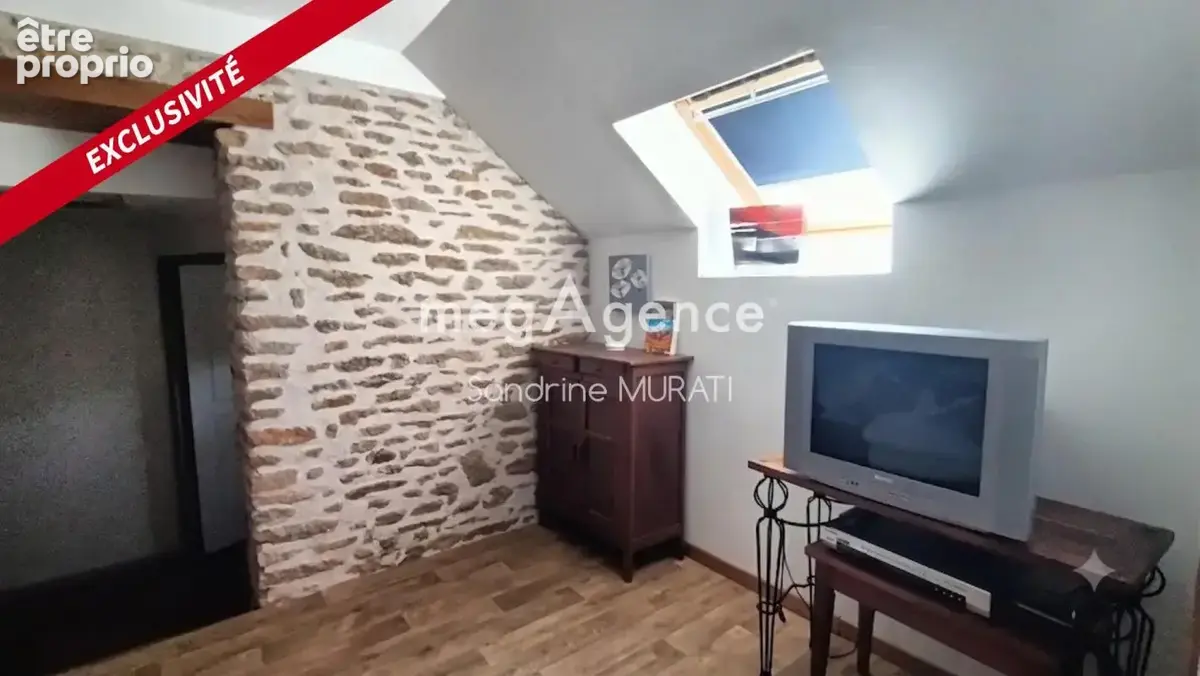 Saint-pierre-des-nids maisons pierre - photo 12