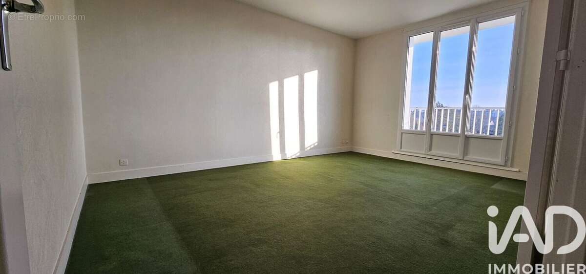 Photo 2 - Appartement à SAINT-CYR-SUR-LOIRE