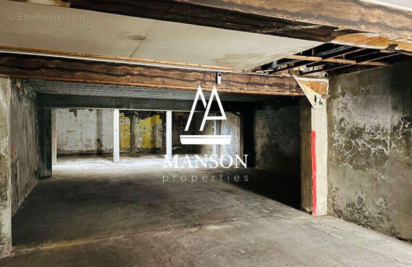 garage - Appartement à BORDEAUX