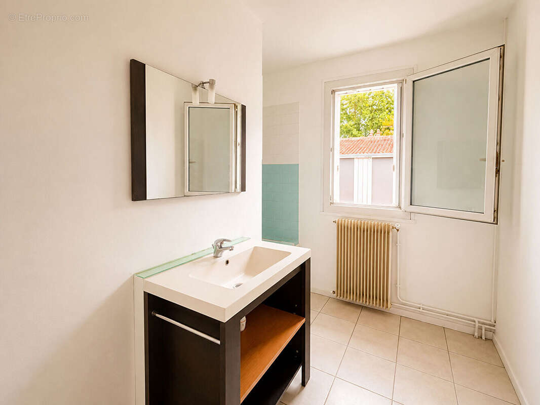 Maison 80m² à les artigues-de-lussac - photo 5