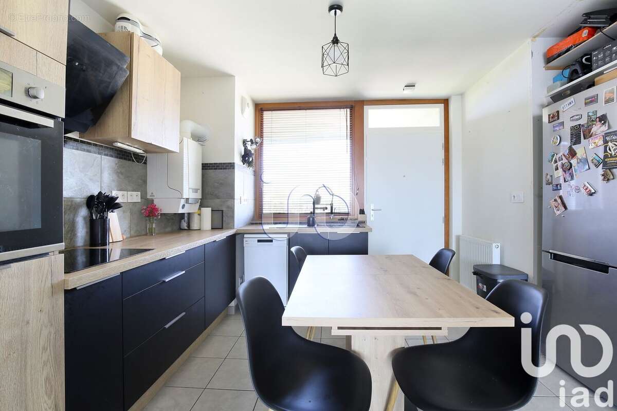 Photo 3 - Appartement à BEAUZELLE