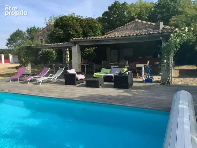 Maison pierres d'env. 213 m2 avec piscine et dependance dans un ecrin de verdure - photo 12