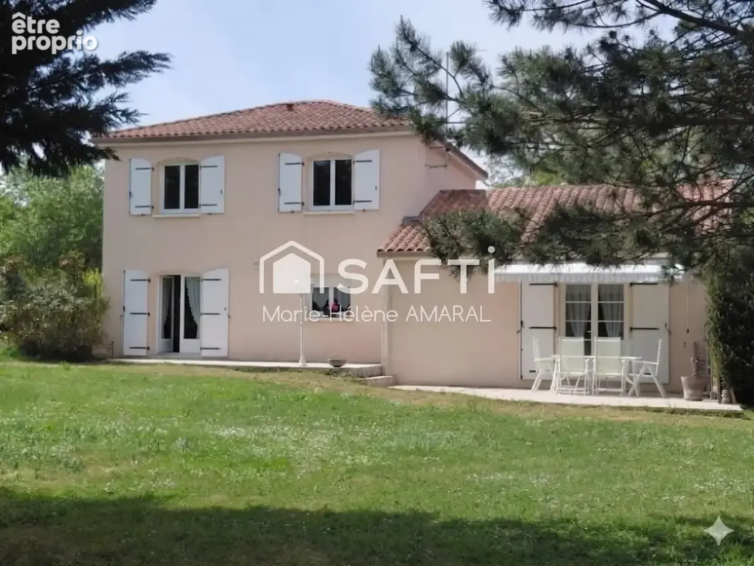 Photo 1 - Maison à CHATELLERAULT
