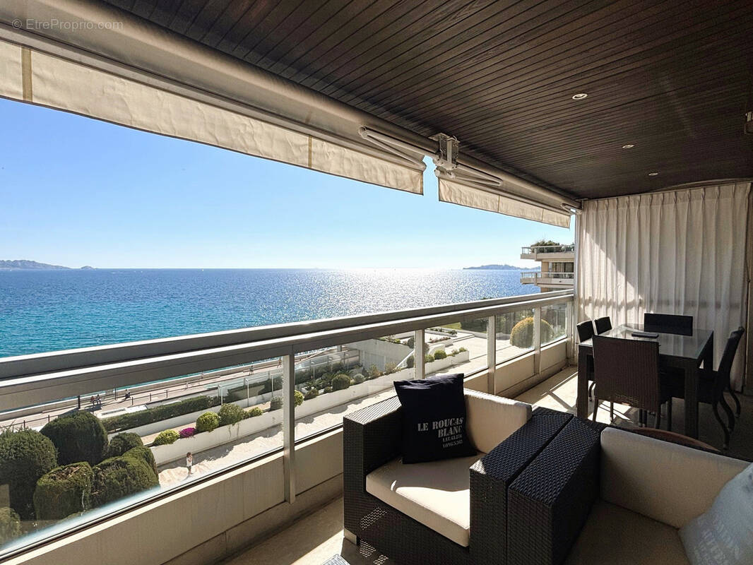 Appartement à MARSEILLE-7E