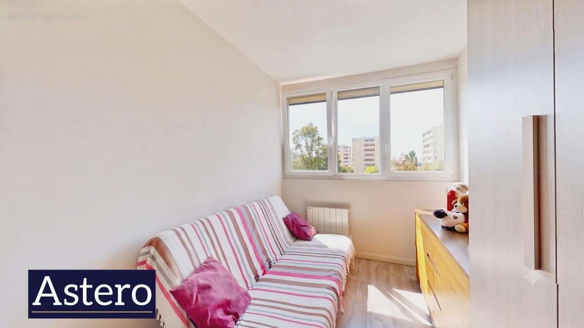 T5 Calme et lumineux avec parking et loggia - photo 9