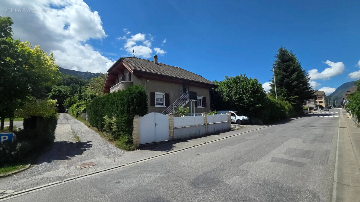 Maison à MARNAZ