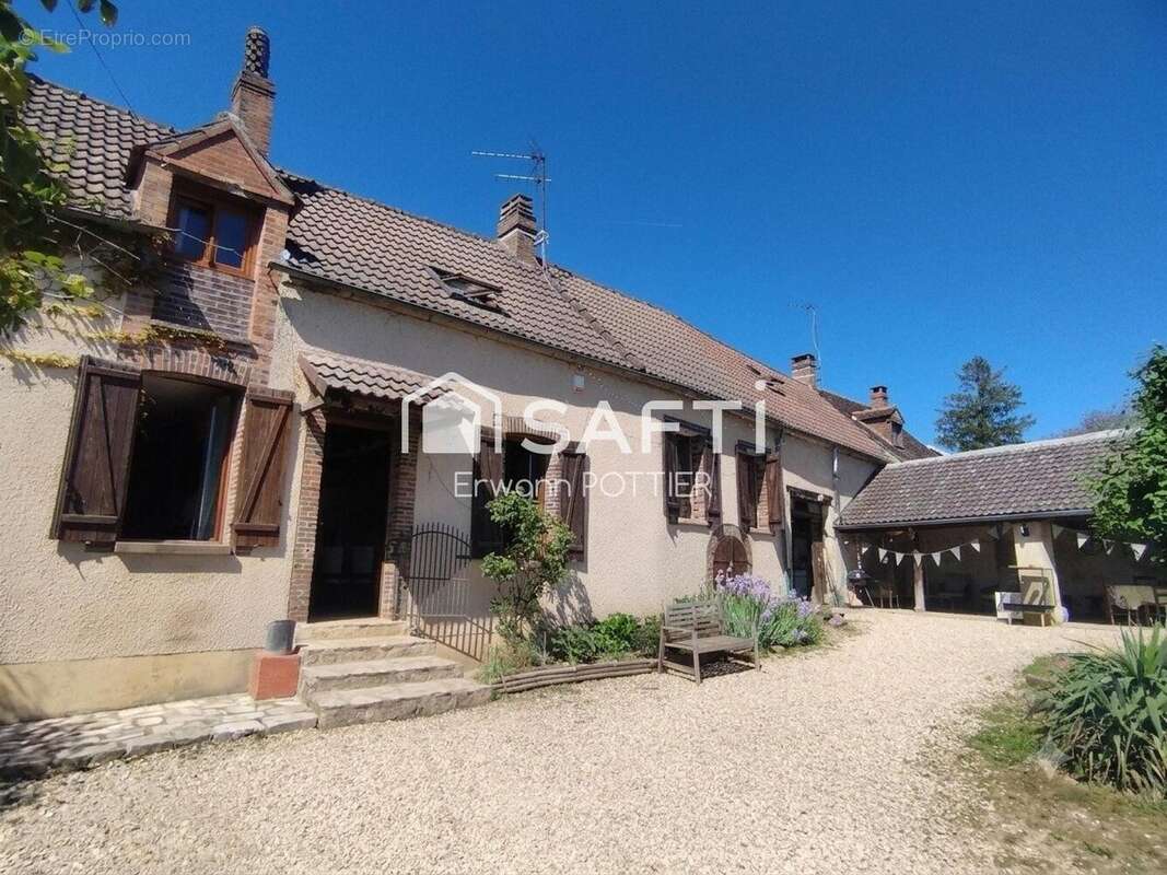 Maison 125 m² à Thorigny-Sur-Oreuse  - photo 2