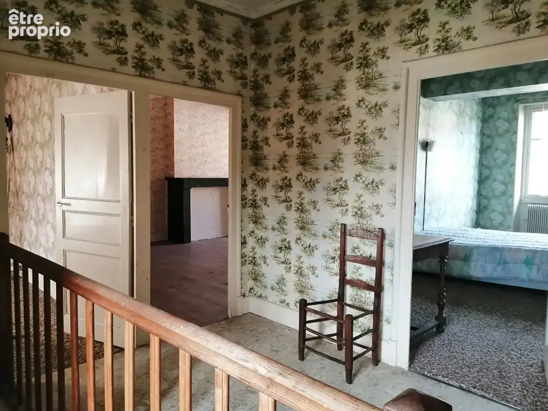 Maison de village à rénover de 128 m² hab. (Quatre chambres) - photo 7