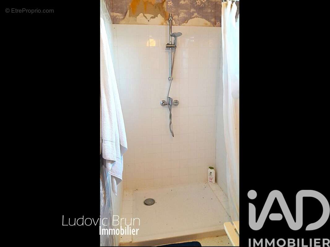 Photo 9 - Maison à VILLENEUVE-LES-GENETS