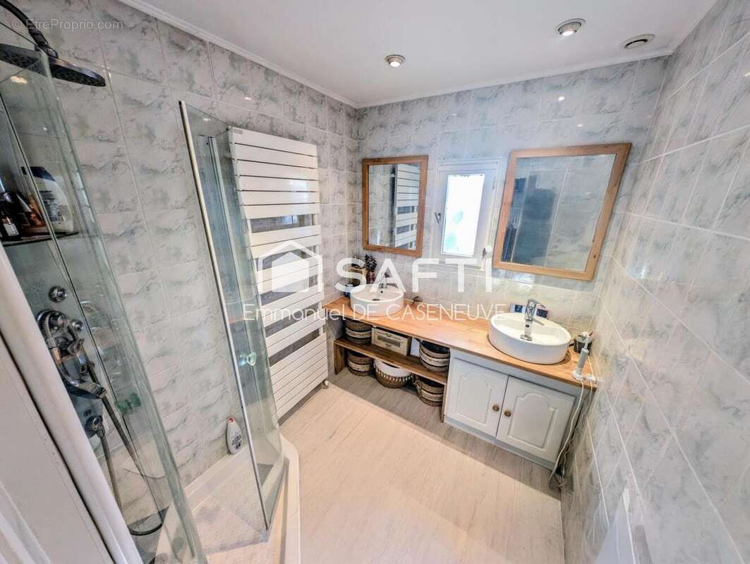 Photo 8 - Maison à LIVRY-GARGAN