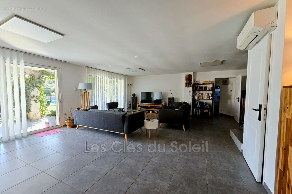 Maison à MONTFORT-SUR-ARGENS