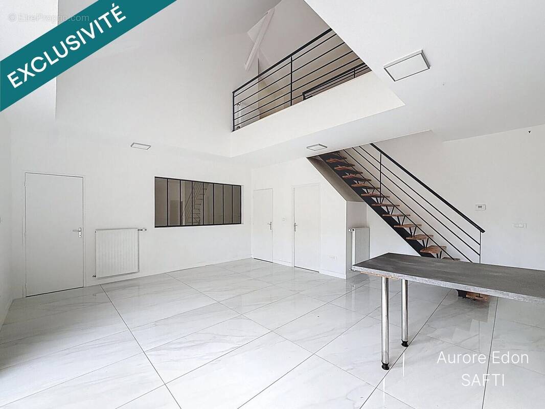 Photo 1 - Maison à CRAON