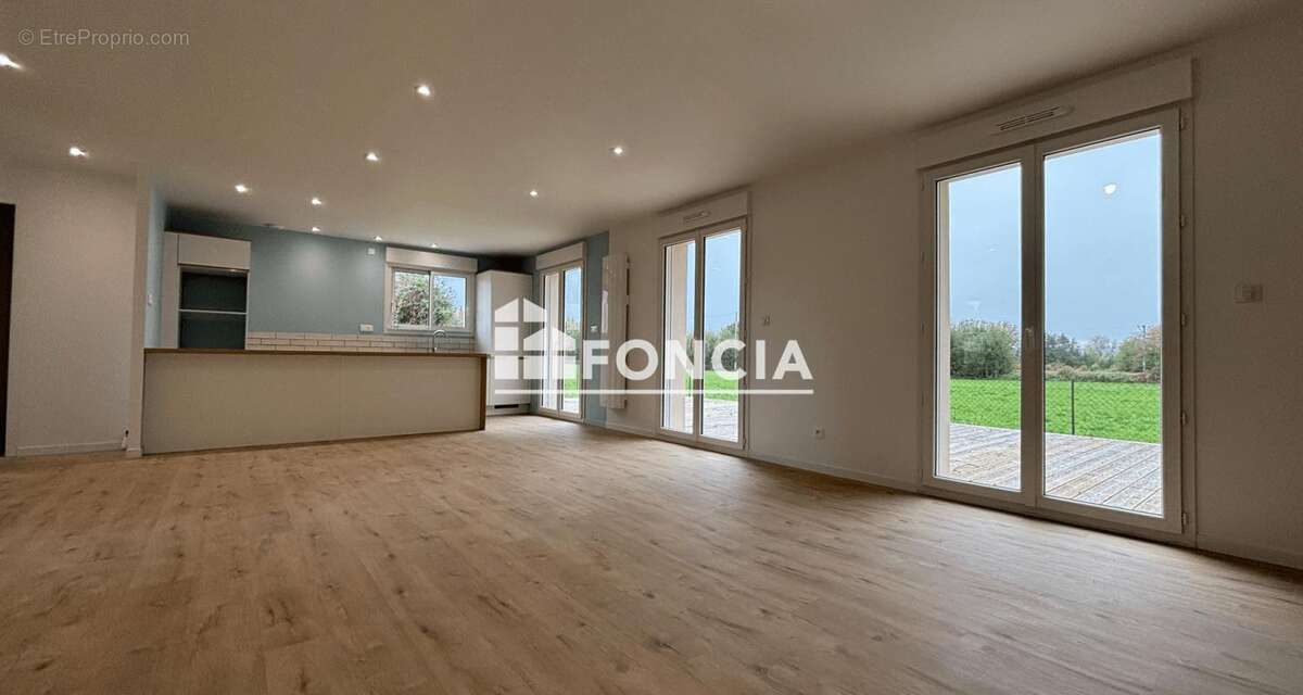 Maison à CANAPVILLE