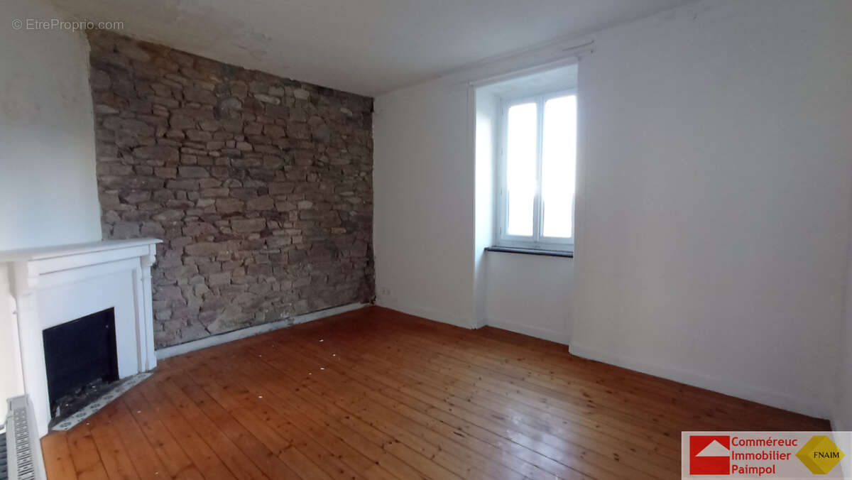 Appartement à PAIMPOL