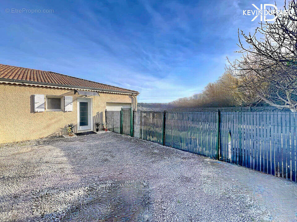 Appartement à LABEGUDE