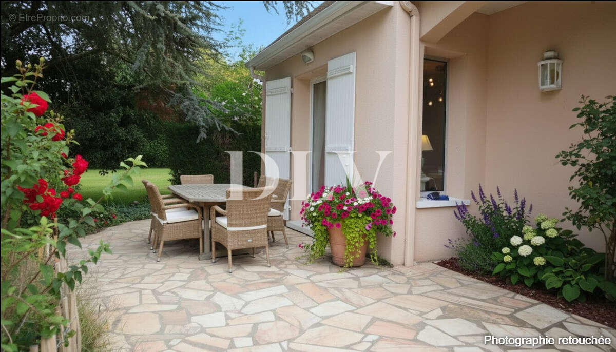 Maison à VULAINES-SUR-SEINE