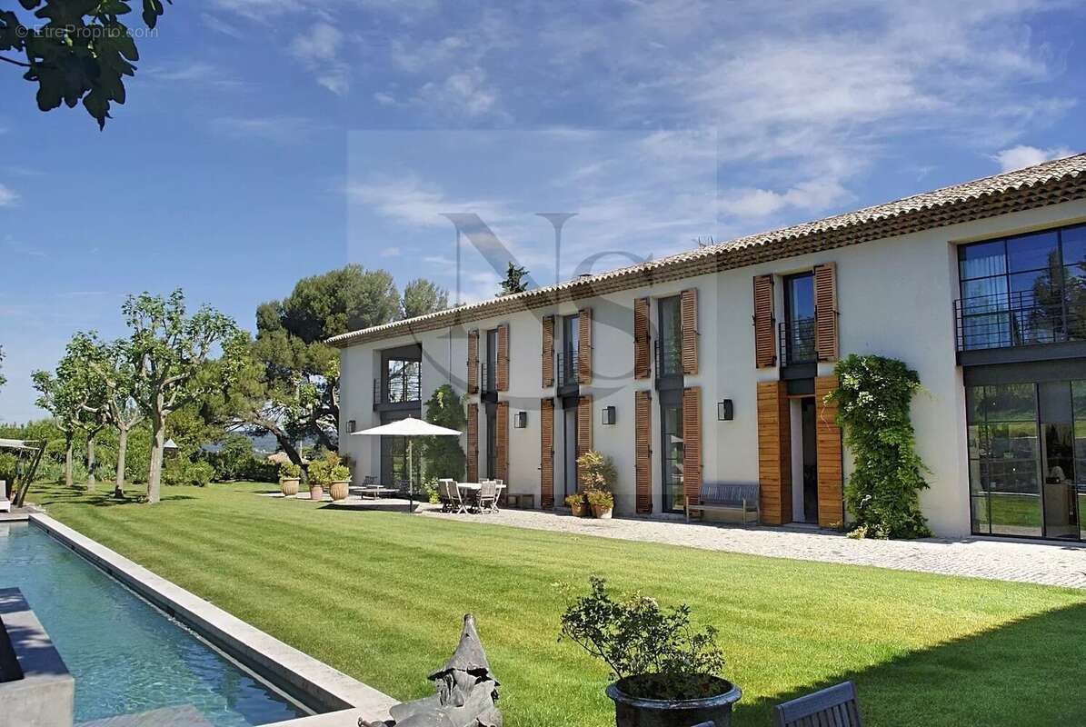 Maison à AIX-EN-PROVENCE