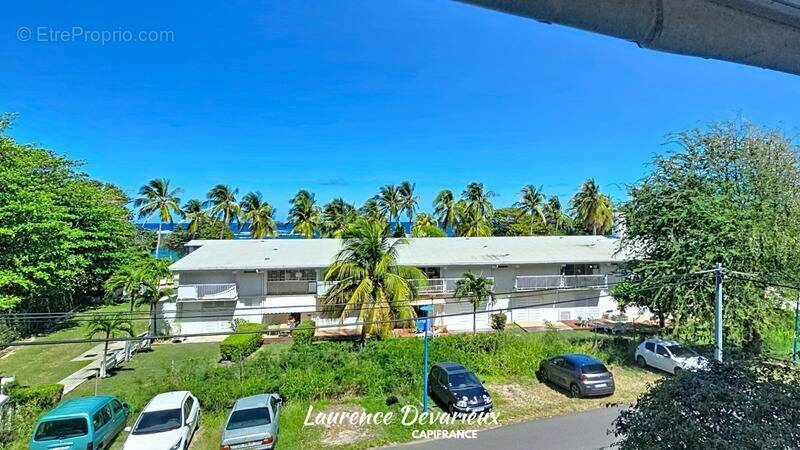 Appartement à LE MOULE