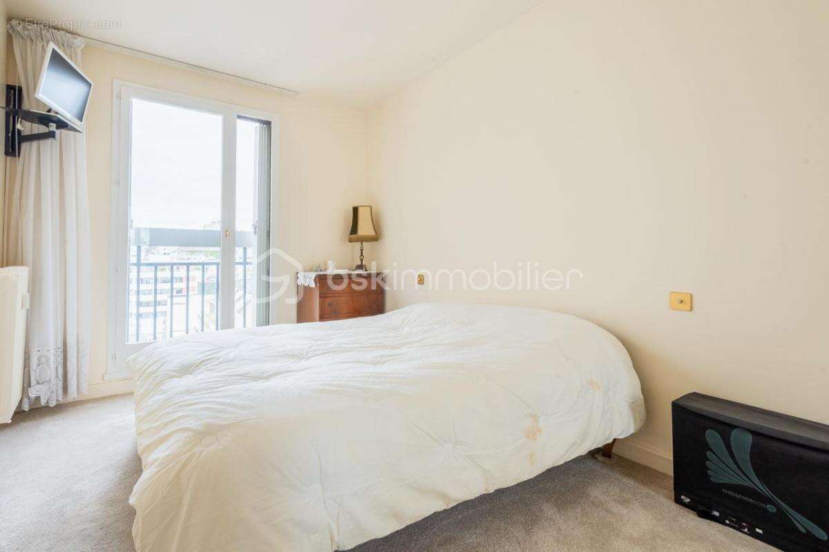 Appartement à PARIS-19E