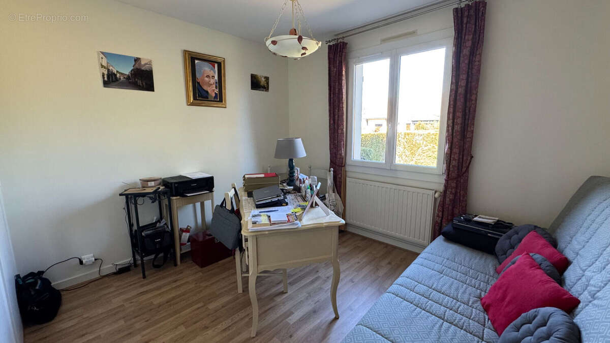 Maison à FONTAINE-LE-COMTE