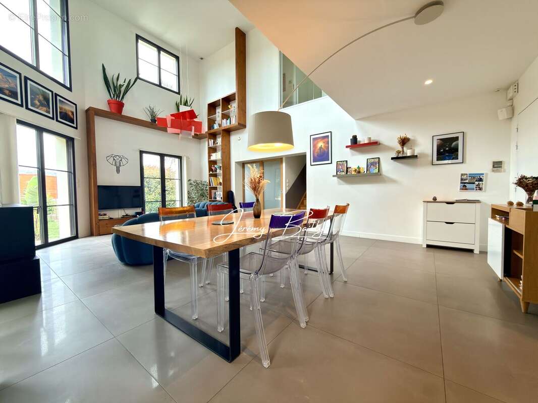 Maison 125 m² à Villelongue-De-La-Salanque  - photo 25