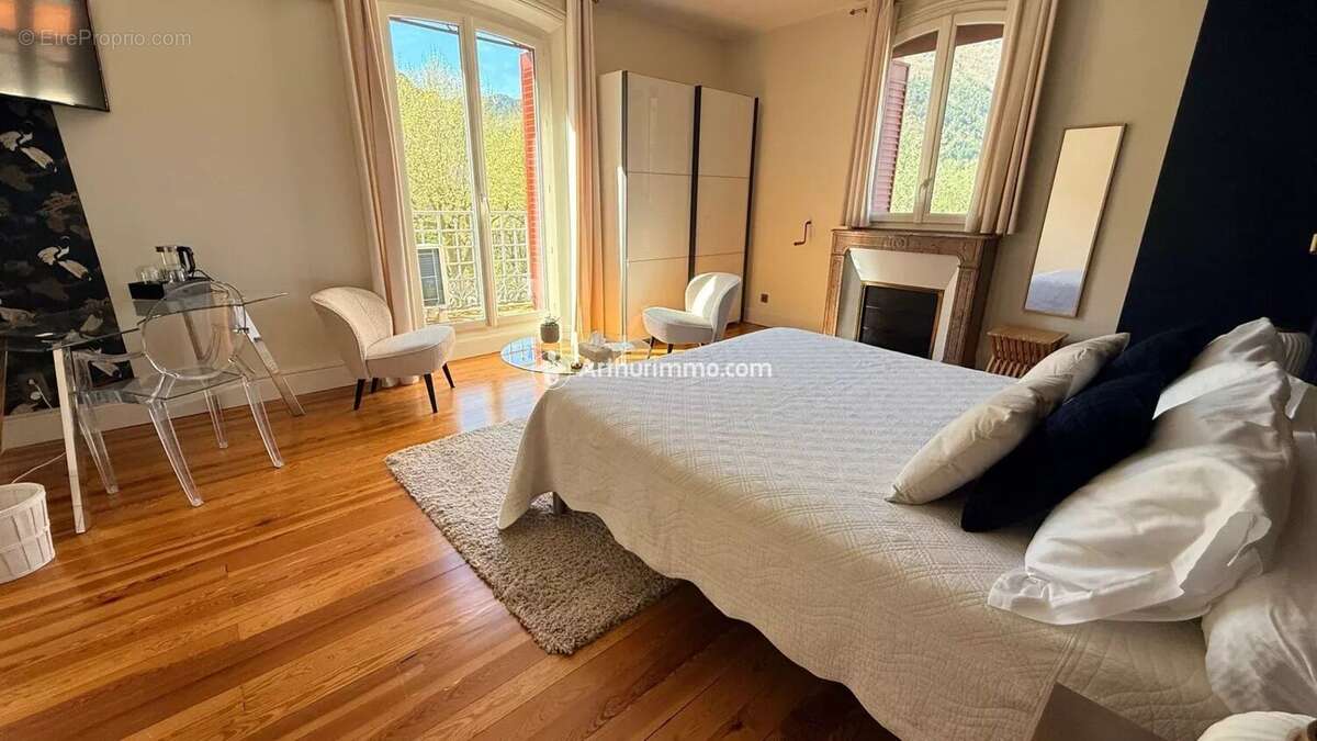 Maison à MOSTUEJOULS