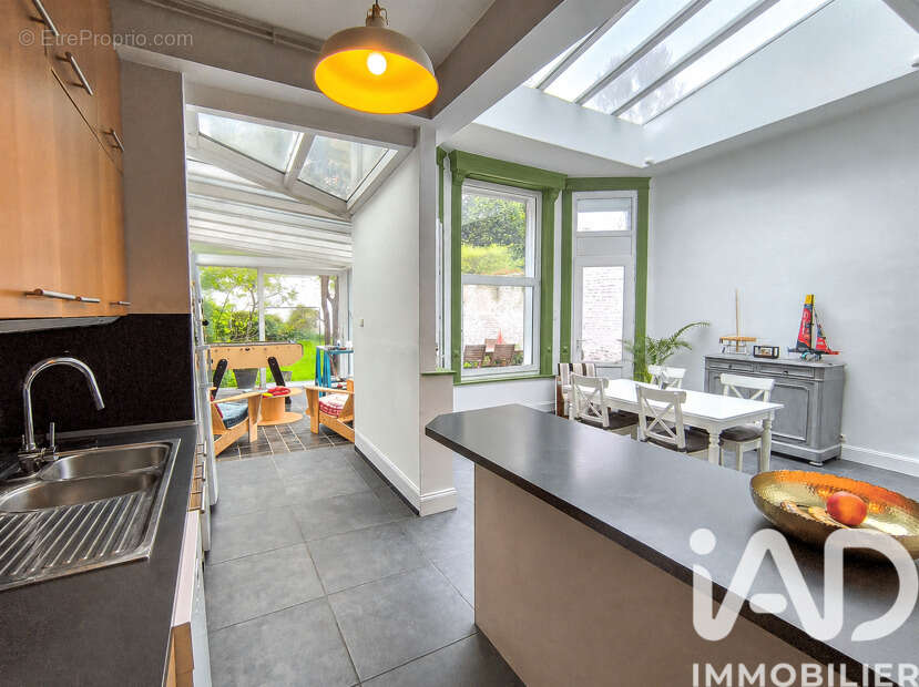 Maison 250 m² à Armentieres  - photo 4