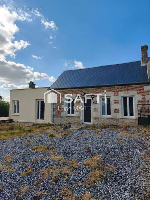 Photo 2 - Maison à MONTIGNY-LE-FRANC