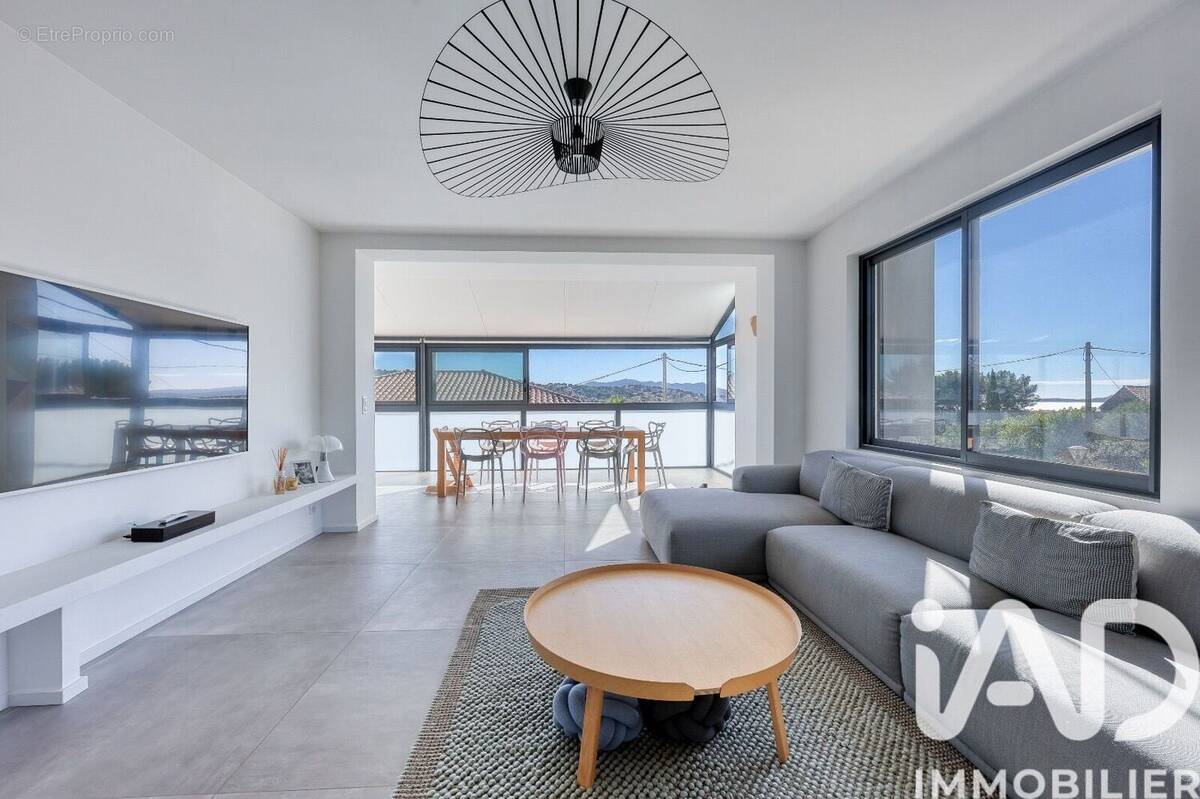 Photo 1 - Appartement à SANARY-SUR-MER