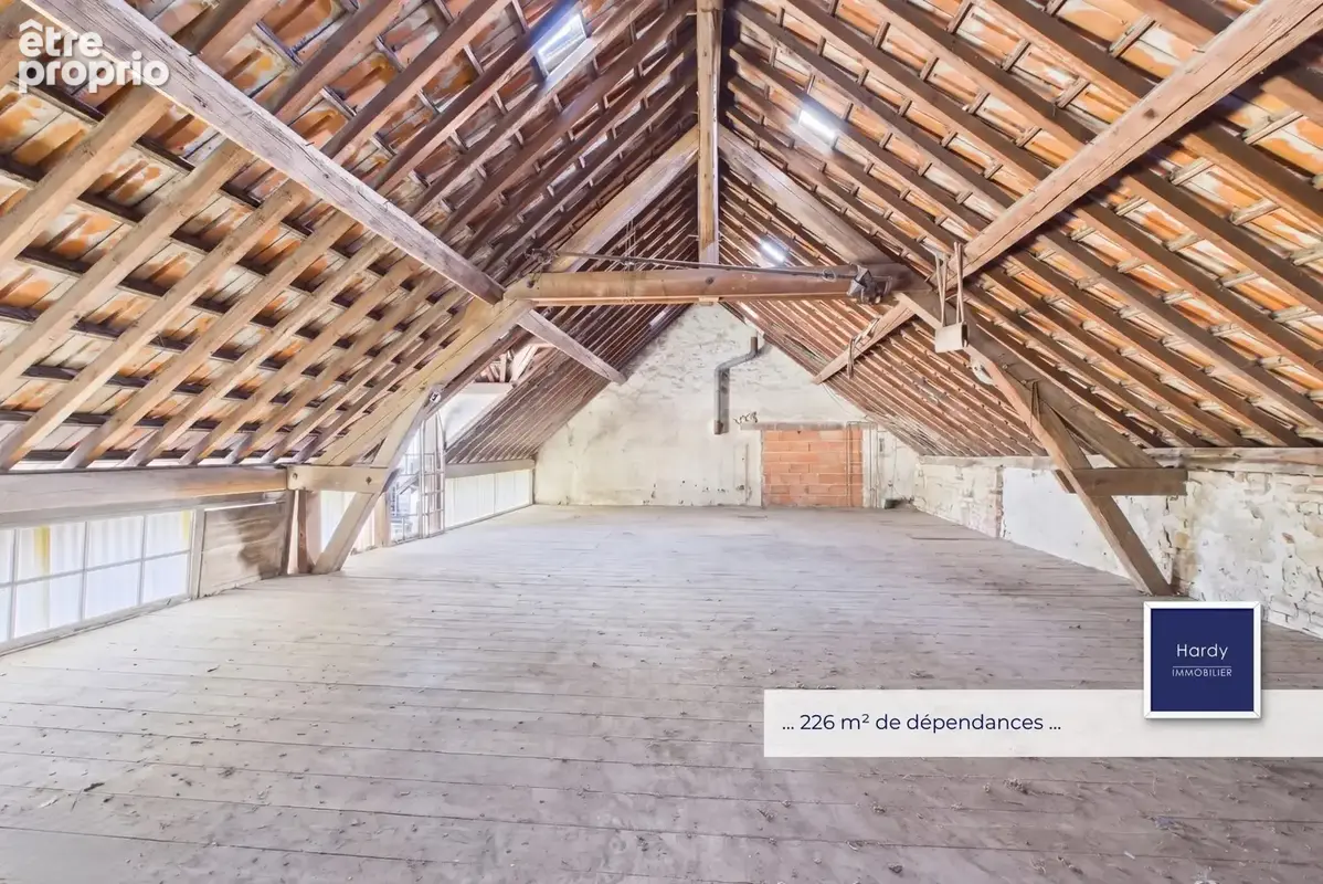 Appartement 346 m² à vendre à Cergy (95000) - photo 7