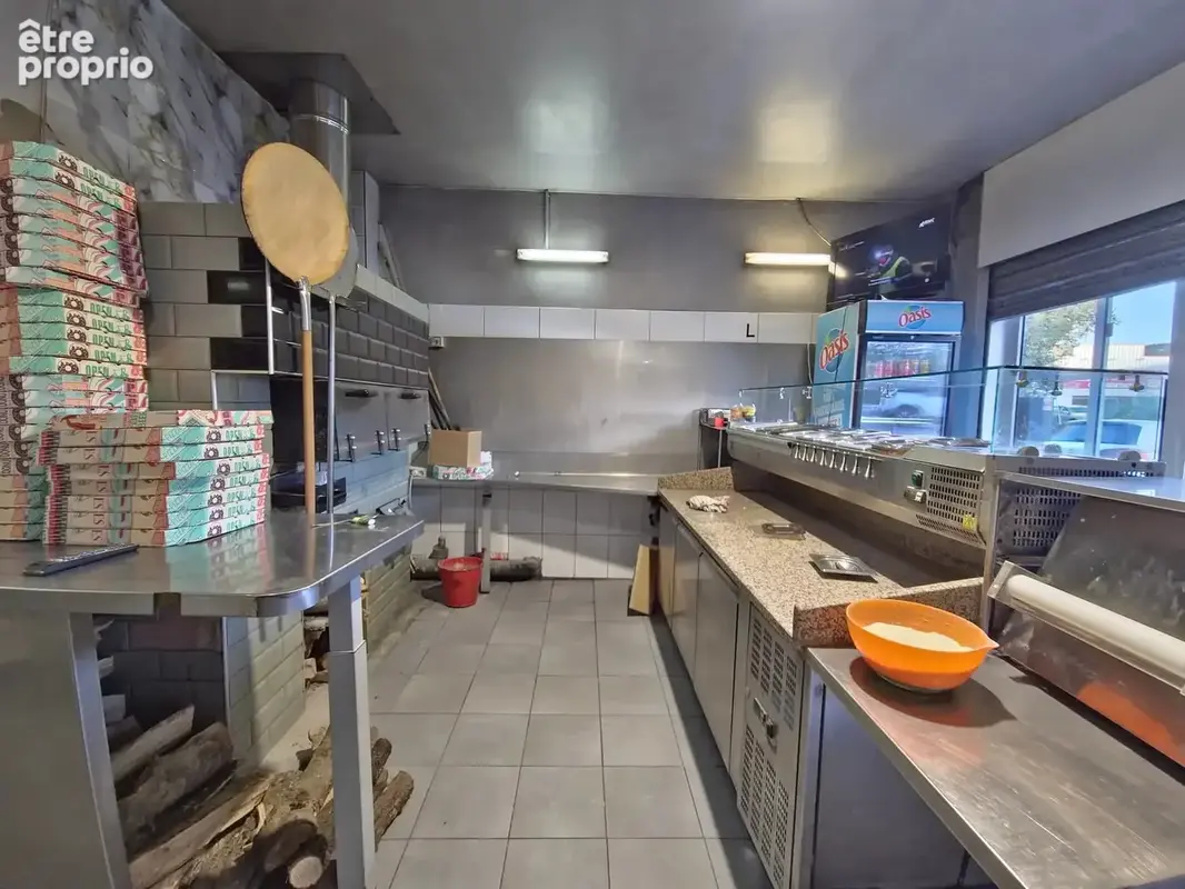 Commerce 40 m² à vendre à Aubagne (13400) - photo 7
