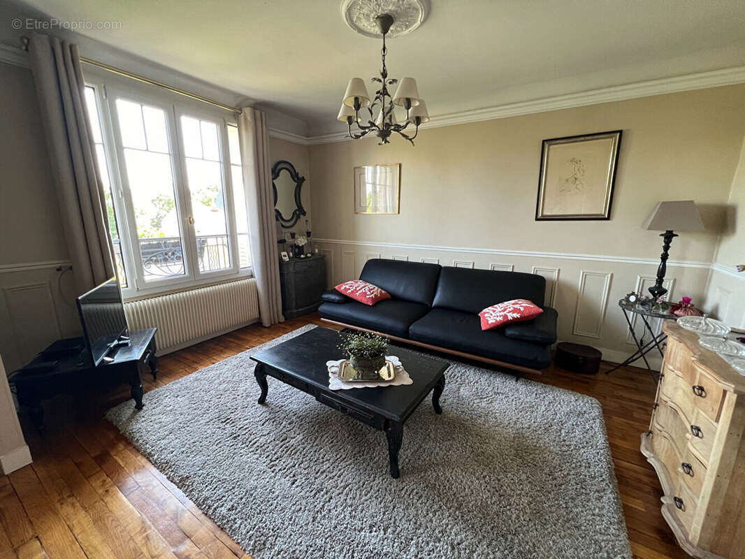 Appartement à LE RAINCY