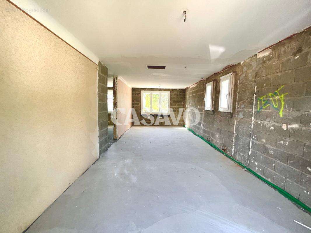 Appartement à BOUGUENAIS