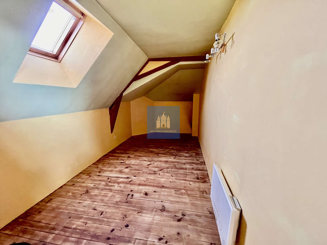 Maison à SAINTE-VERGE