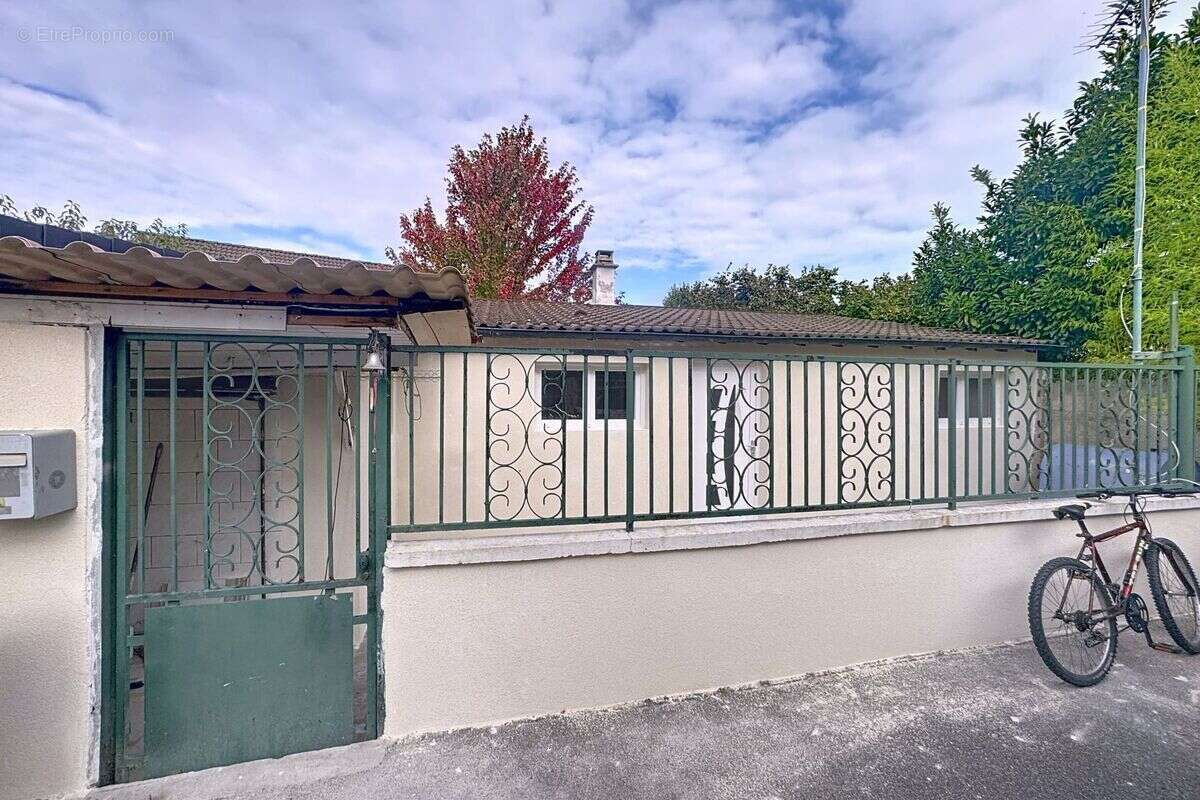 Appartement à VIRY-CHATILLON