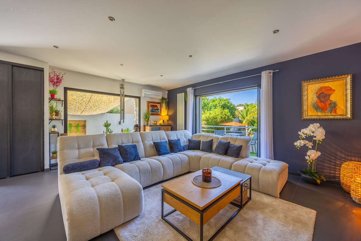 Appartement à SANARY-SUR-MER