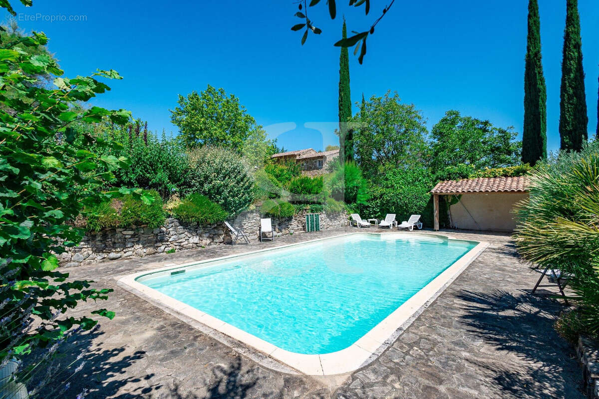 Maison à LA BEGUDE-DE-MAZENC