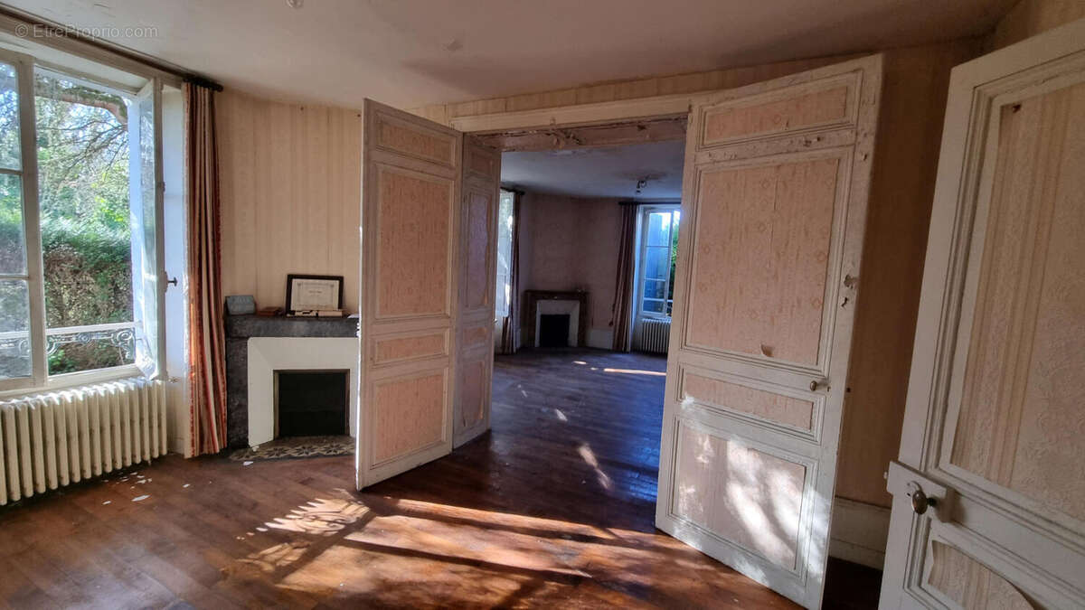 20250123_142633 - Maison à JAVERLHAC-ET-LA-CHAPELLE-SAINT-ROBERT