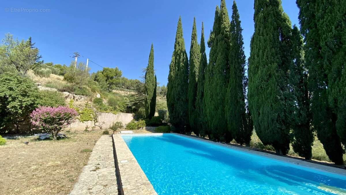 Maison à LE BARROUX